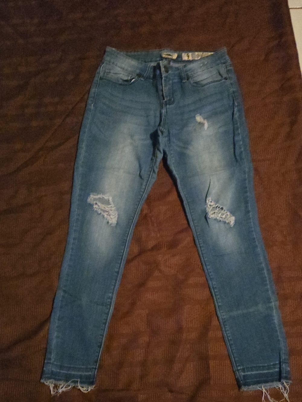 Indigo Rein Women's Skinny Distressed Blue Jeans